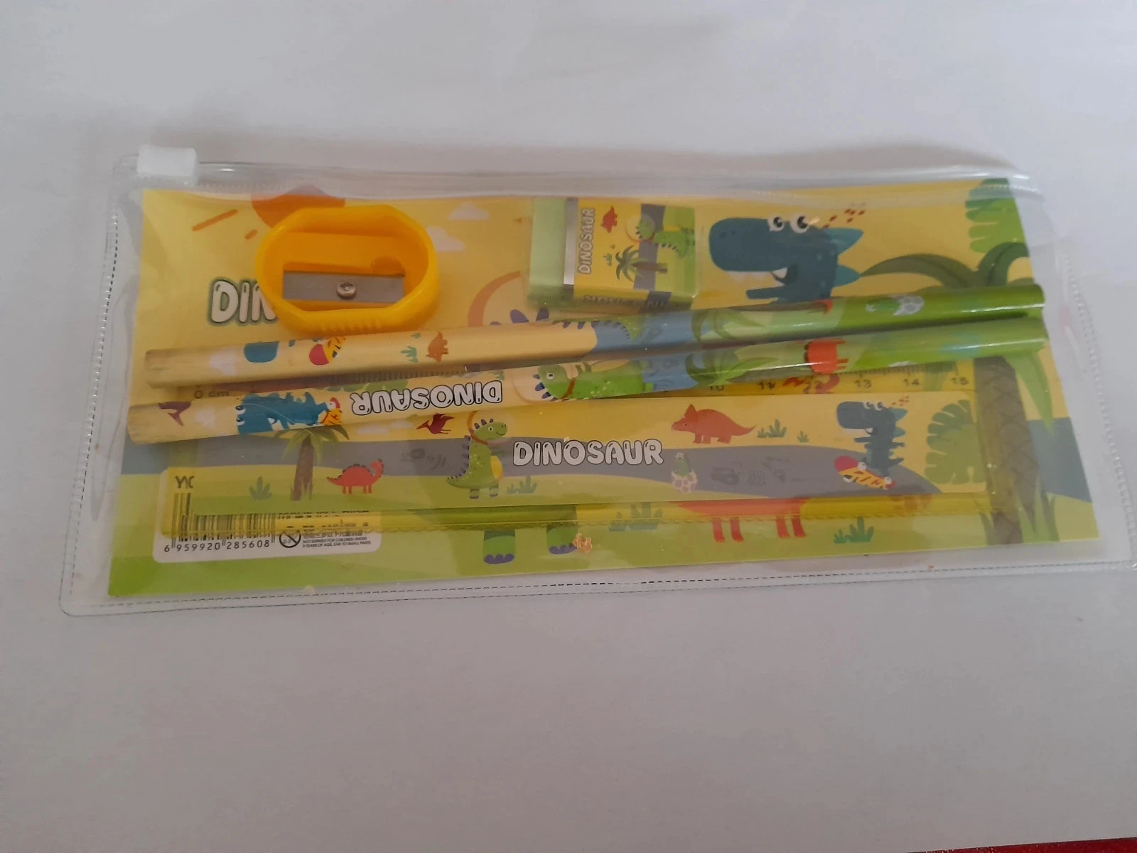 trousse papeterie